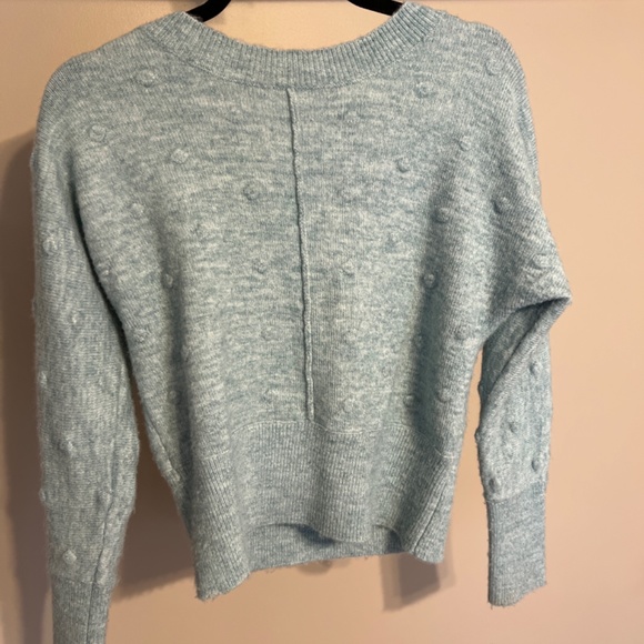 Sweater - Picture 4 of 5